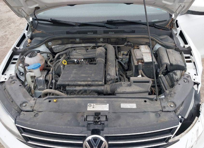 Photo 10 of 2017 Volkswagen Jetta 1.4T S (VIN 3VW2B7AJXHM350938)