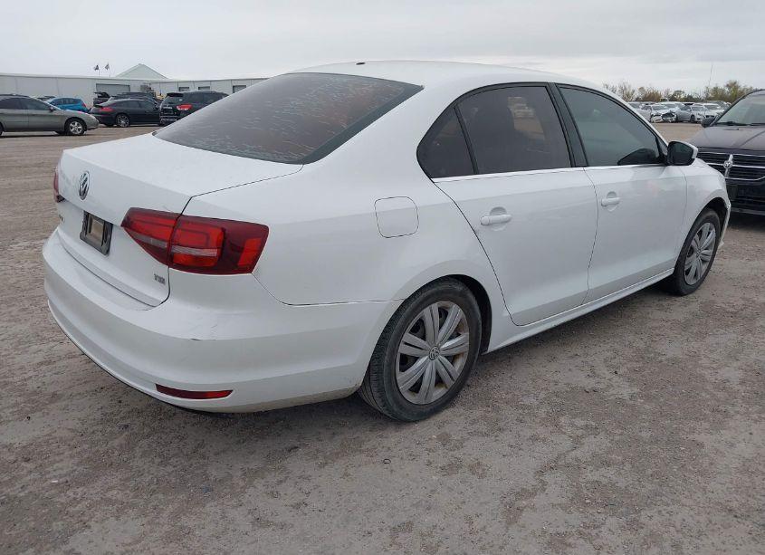 Photo 4 of 2017 Volkswagen Jetta 1.4T S (VIN 3VW2B7AJXHM350938)