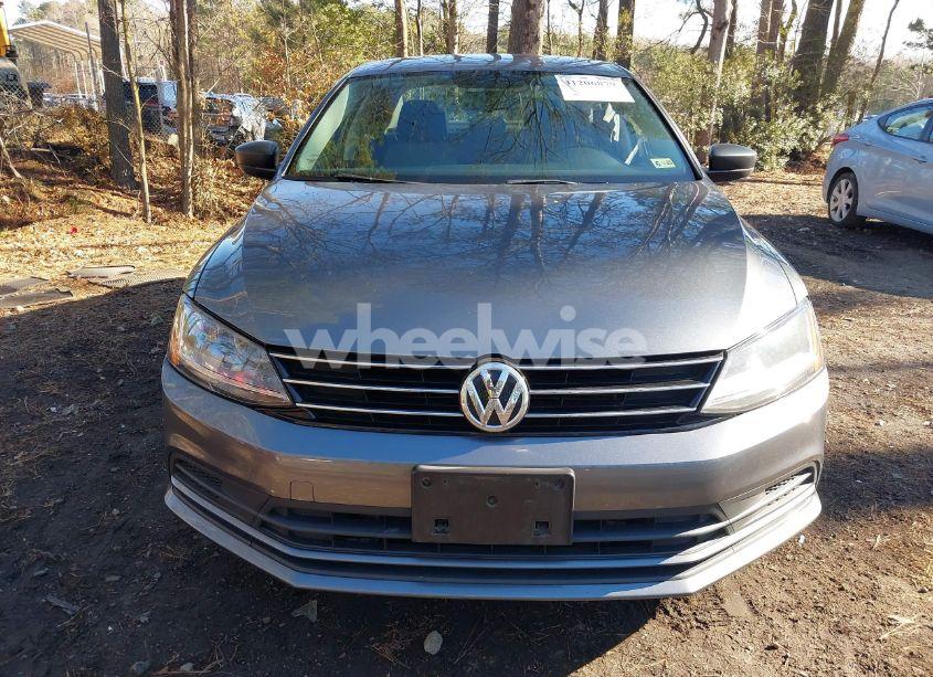 Photo 12 of 2017 Volkswagen Jetta 1.4T S (VIN 3VW2B7AJXHM405033)
