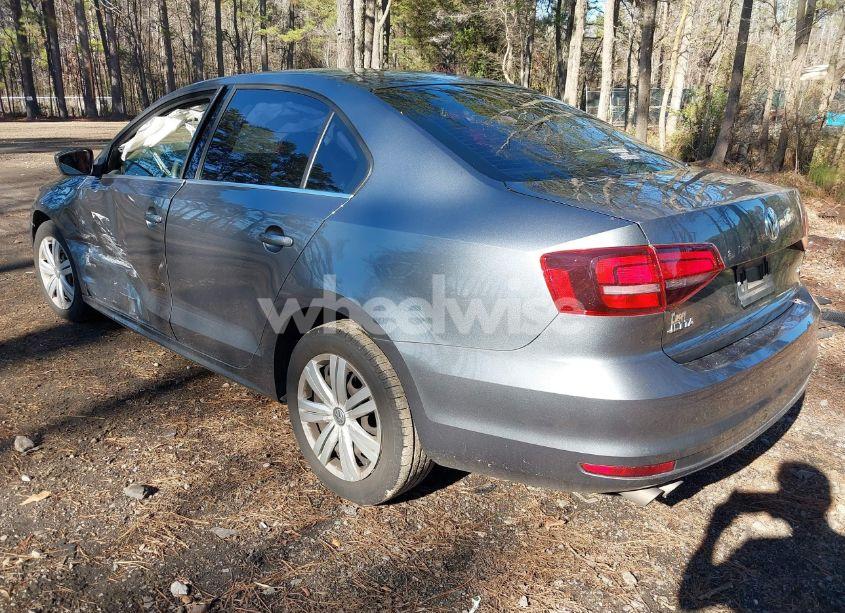 Photo 3 of 2017 Volkswagen Jetta 1.4T S (VIN 3VW2B7AJXHM405033)