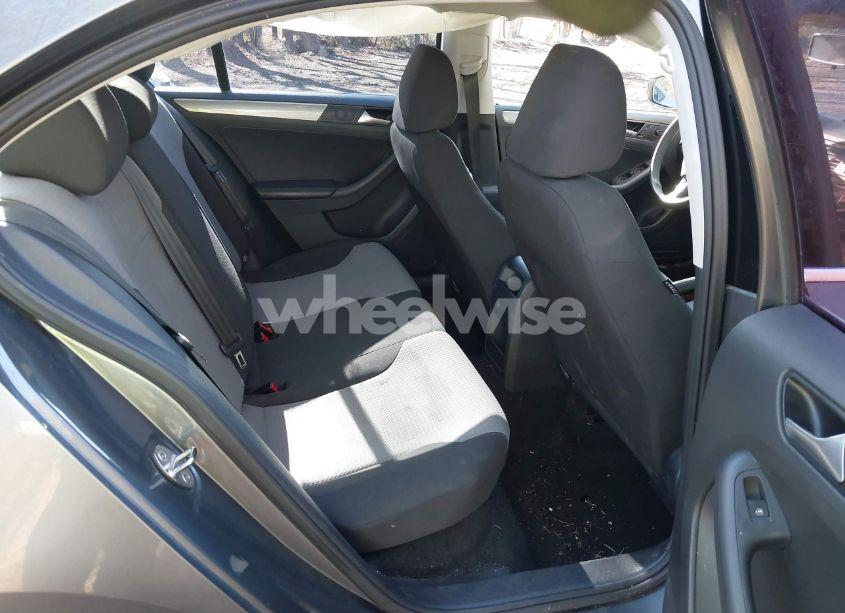 Photo 8 of 2017 Volkswagen Jetta 1.4T S (VIN 3VW2B7AJXHM405033)