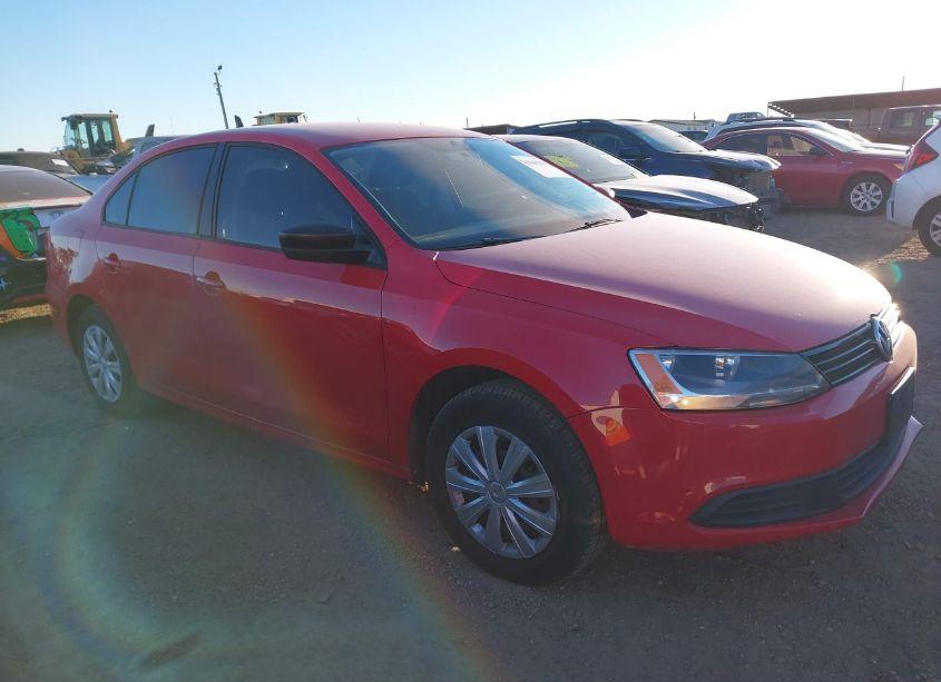 2011 Volkswagen Jetta 2.0L S (VIN 3VW2K7AJ0BM392543) main photo