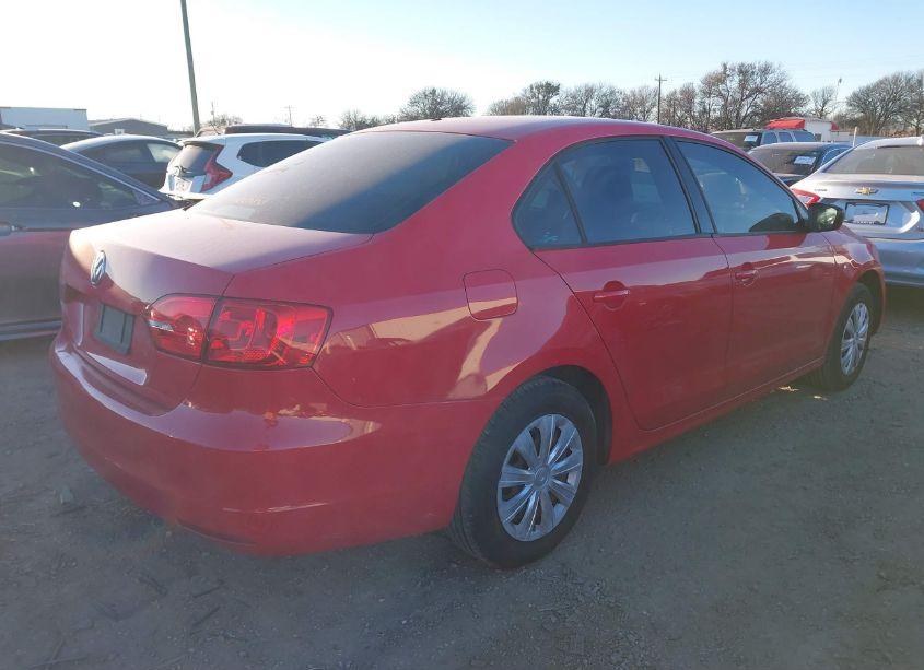 Photo 4 of 2011 Volkswagen Jetta 2.0L S (VIN 3VW2K7AJ0BM392543)