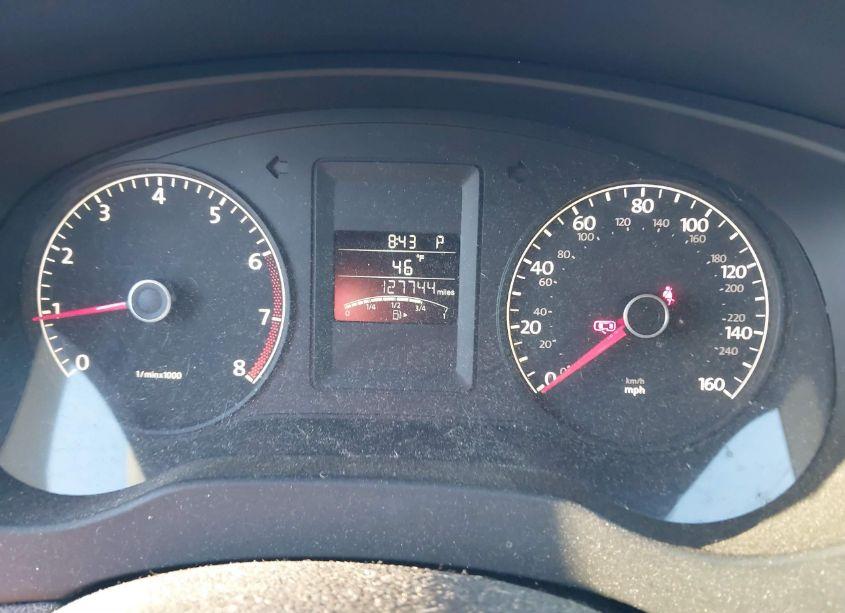 Photo 7 of 2011 Volkswagen Jetta 2.0L S (VIN 3VW2K7AJ0BM392543)