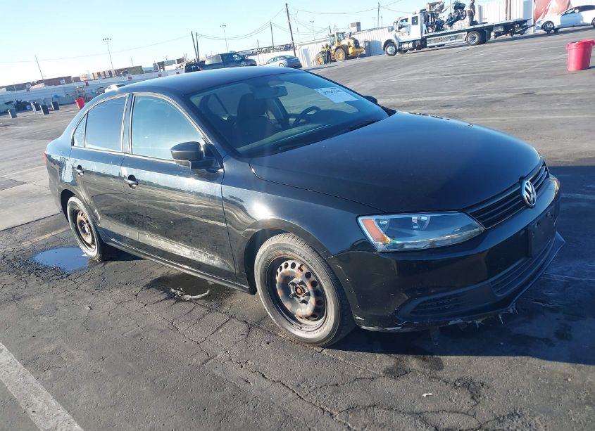 2012 Volkswagen Jetta 2.0L S (VIN 3VW2K7AJ0CM312904) main photo