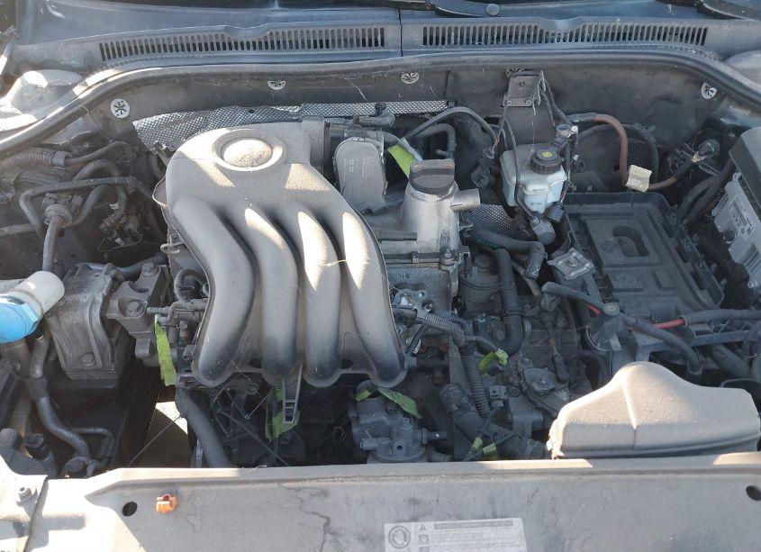 Photo 10 of 2012 Volkswagen Jetta 2.0L S (VIN 3VW2K7AJ0CM312904)