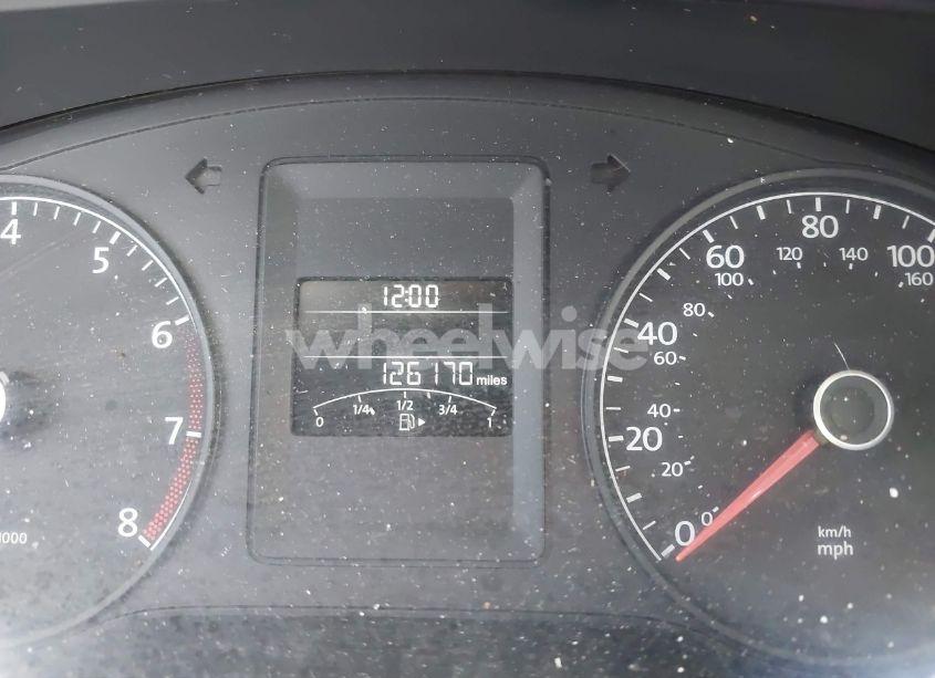 Photo 7 of 2013 Volkswagen Jetta 2.0L S (VIN 3VW2K7AJ0DM254696)