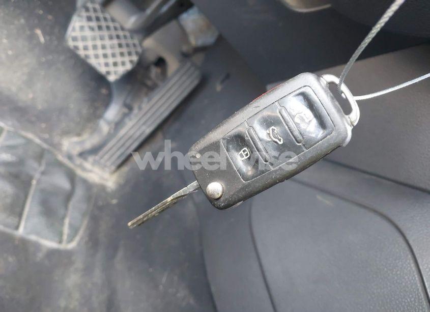 Photo 11 of 2014 Volkswagen Jetta 2.0L S (VIN 3VW2K7AJ0EM208934)