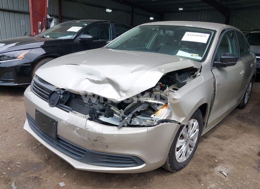 Photo 6 of 2014 Volkswagen Jetta 2.0L S (VIN 3VW2K7AJ0EM231386)