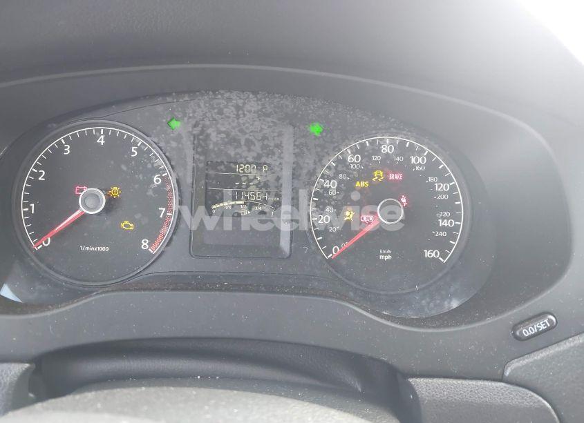 Photo 7 of 2014 Volkswagen Jetta 2.0L S (VIN 3VW2K7AJ0EM231419)