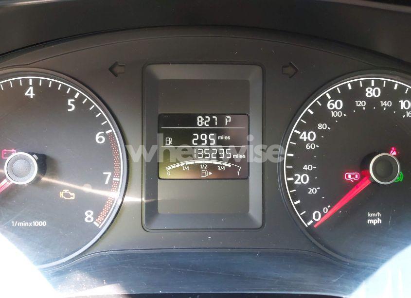 Photo 7 of 2014 Volkswagen Jetta 2.0L S (VIN 3VW2K7AJ0EM232392)