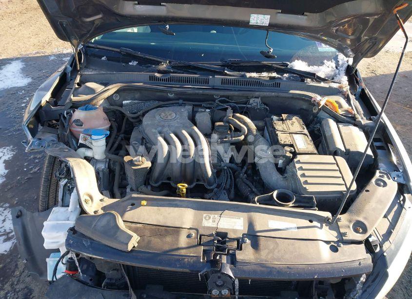 Photo 10 of 2014 Volkswagen Jetta 2.0L S (VIN 3VW2K7AJ0EM312498)