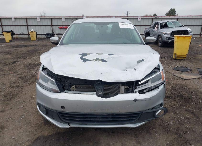 Photo 12 of 2014 Volkswagen Jetta 2.0L S (VIN 3VW2K7AJ0EM352662)