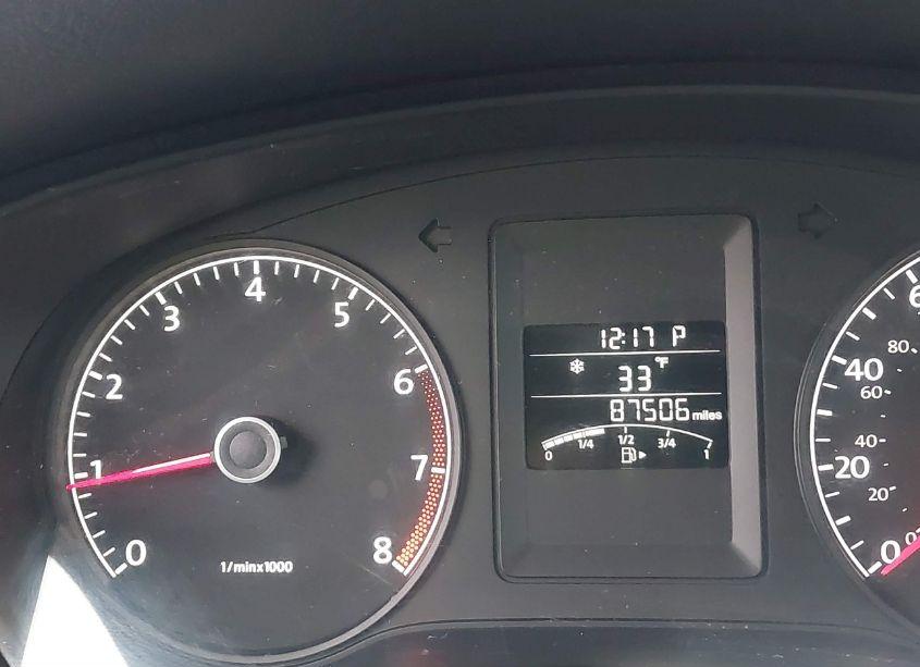 Photo 7 of 2014 Volkswagen Jetta 2.0L S (VIN 3VW2K7AJ0EM352662)