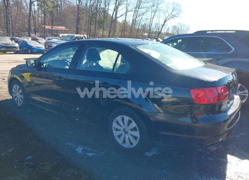Photo 14 of 2014 Volkswagen Jetta 2.0L S (VIN 3VW2K7AJ0EM367386)
