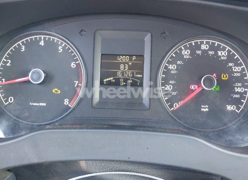 Photo 7 of 2014 Volkswagen Jetta 2.0L S (VIN 3VW2K7AJ0EM376038)