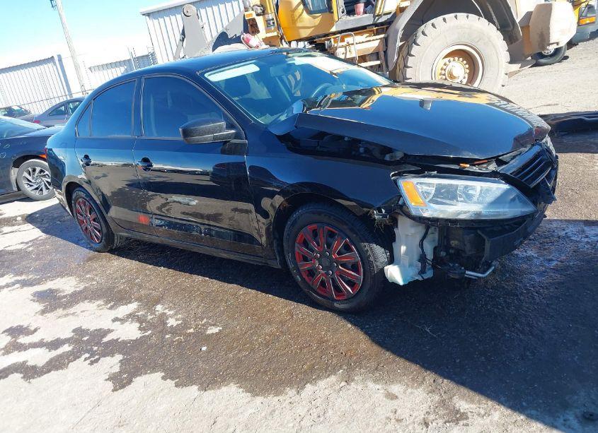 2014 Volkswagen Jetta 2.0L S (VIN 3VW2K7AJ0EM437369) main photo