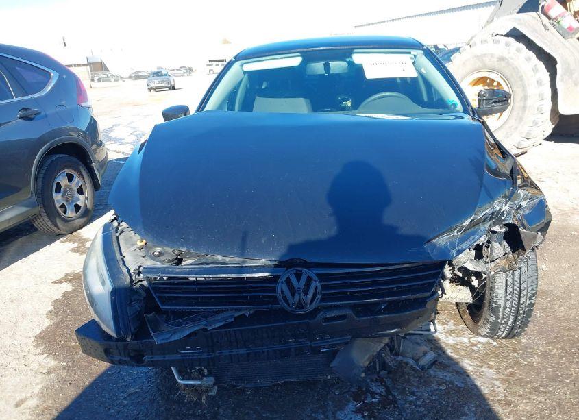 Photo 12 of 2014 Volkswagen Jetta 2.0L S (VIN 3VW2K7AJ0EM437369)