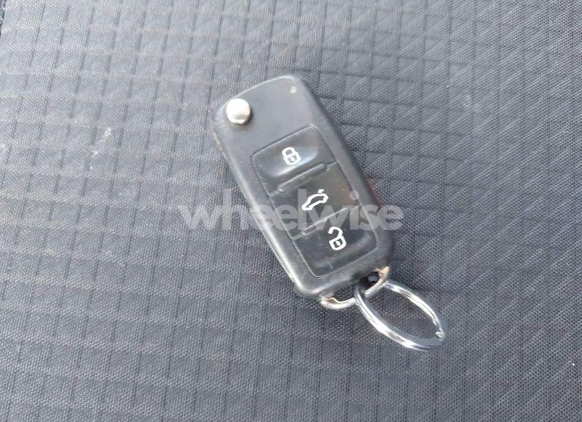 Photo 11 of 2015 Volkswagen Jetta 2.0L S (VIN 3VW2K7AJ0FM241160)