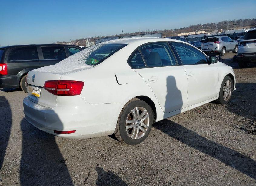 Photo 4 of 2015 Volkswagen Jetta 2.0L S (VIN 3VW2K7AJ0FM243345)