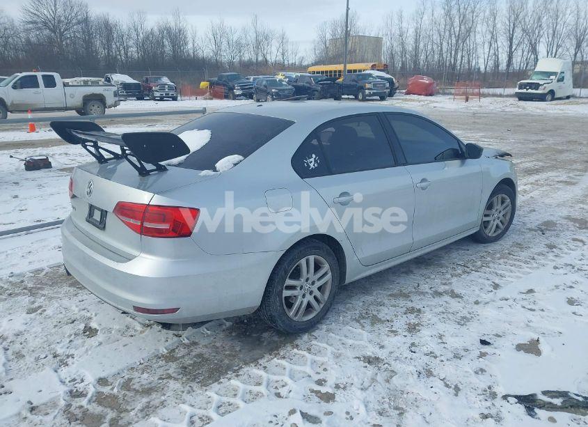 Photo 4 of 2015 Volkswagen Jetta 2.0L S (VIN 3VW2K7AJ0FM355000)