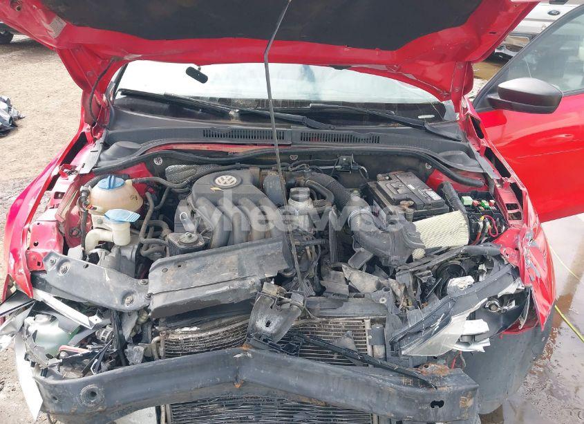 Photo 10 of 2015 Volkswagen Jetta 2.0L S (VIN 3VW2K7AJ0FM356647)