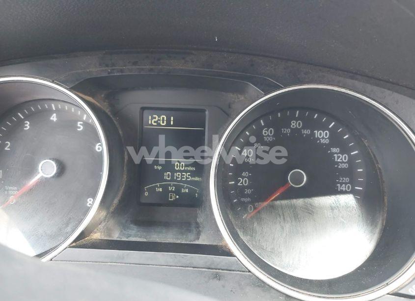 Photo 16 of 2015 Volkswagen Jetta 2.0L S (VIN 3VW2K7AJ0FM356647)