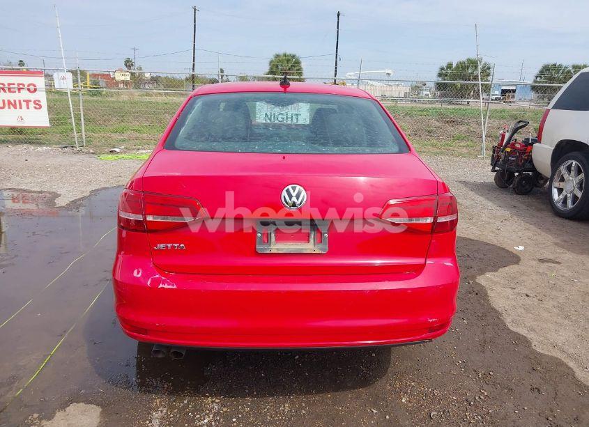 Photo 17 of 2015 Volkswagen Jetta 2.0L S (VIN 3VW2K7AJ0FM356647)