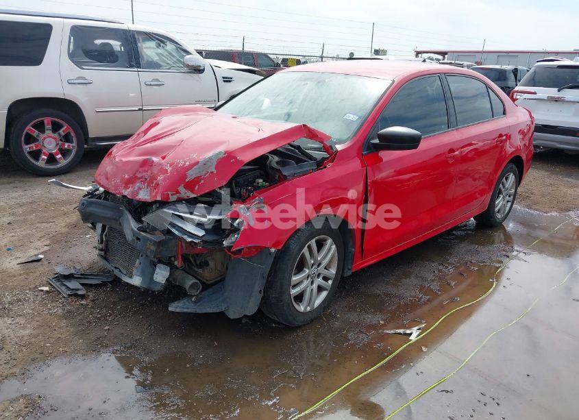 Photo 2 of 2015 Volkswagen Jetta 2.0L S (VIN 3VW2K7AJ0FM356647)