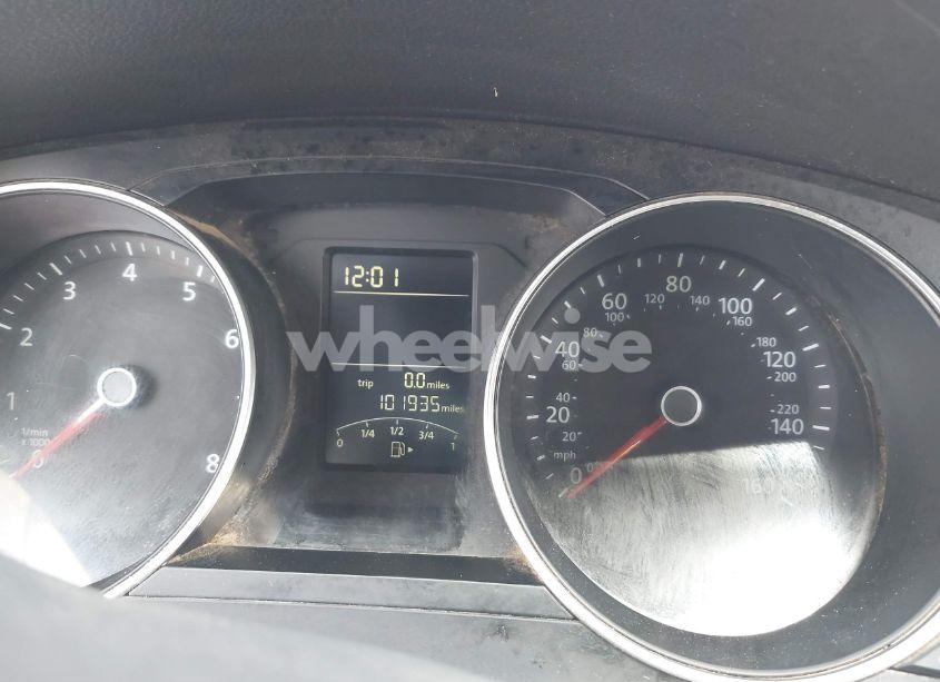 Photo 7 of 2015 Volkswagen Jetta 2.0L S (VIN 3VW2K7AJ0FM356647)