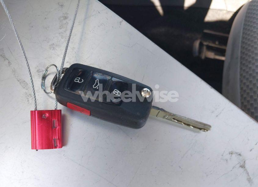 Photo 11 of 2011 Volkswagen Jetta 2.0L S (VIN 3VW2K7AJ1BM040541)