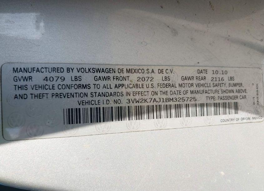 Photo 9 of 2011 Volkswagen Jetta 2.0L S (VIN 3VW2K7AJ1BM325725)