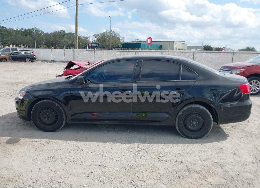 Photo 14 of 2012 Volkswagen Jetta 2.0L S (VIN 3VW2K7AJ1CM315813)