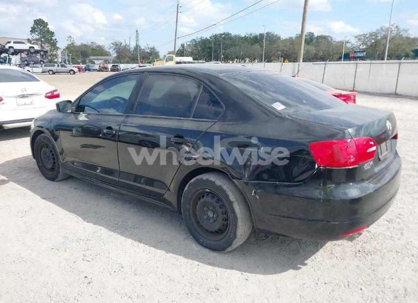 Photo 3 of 2012 Volkswagen Jetta 2.0L S (VIN 3VW2K7AJ1CM315813)