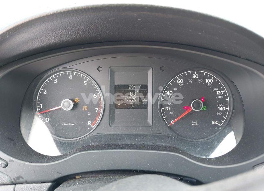 Photo 7 of 2012 Volkswagen Jetta 2.0L S (VIN 3VW2K7AJ1CM315813)