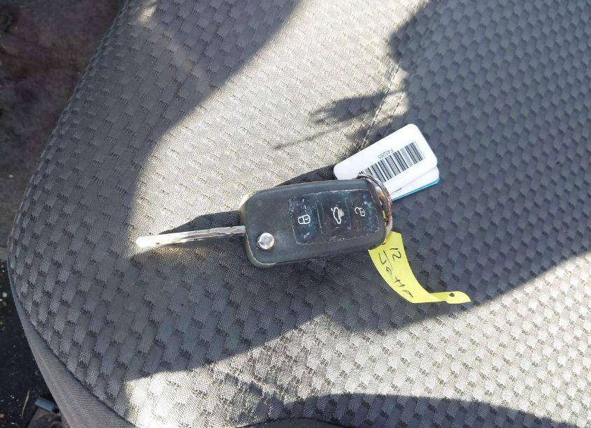 Photo 11 of 2012 Volkswagen Jetta 2.0L S (VIN 3VW2K7AJ1CM334703)