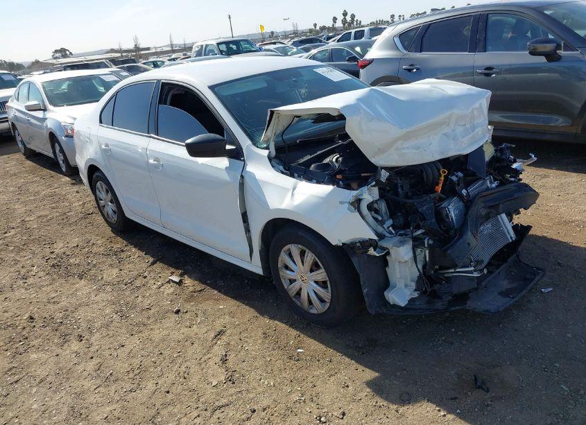 2012 Volkswagen Jetta 2.0L S (VIN 3VW2K7AJ1CM405379) main photo