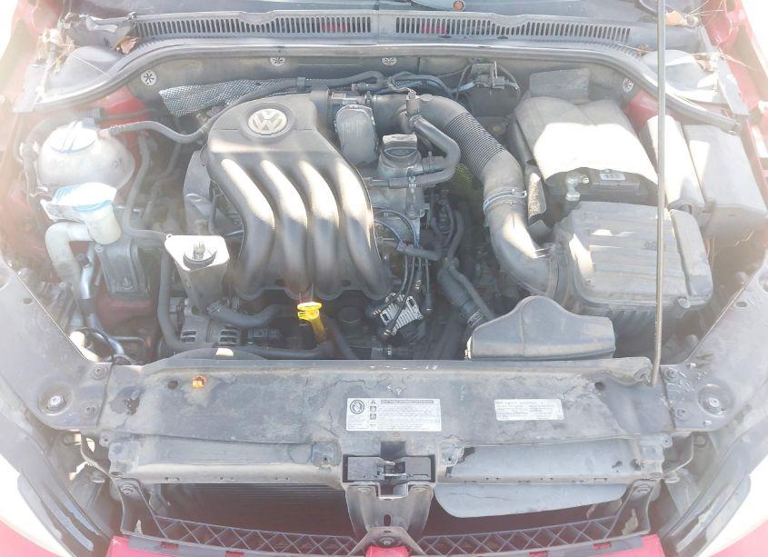 Photo 10 of 2013 Volkswagen Jetta 2.0L S (VIN 3VW2K7AJ1DM260684)