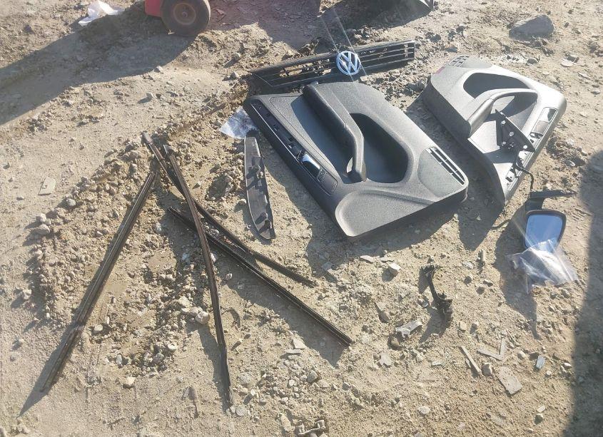 Photo 12 of 2013 Volkswagen Jetta 2.0L S (VIN 3VW2K7AJ1DM260684)