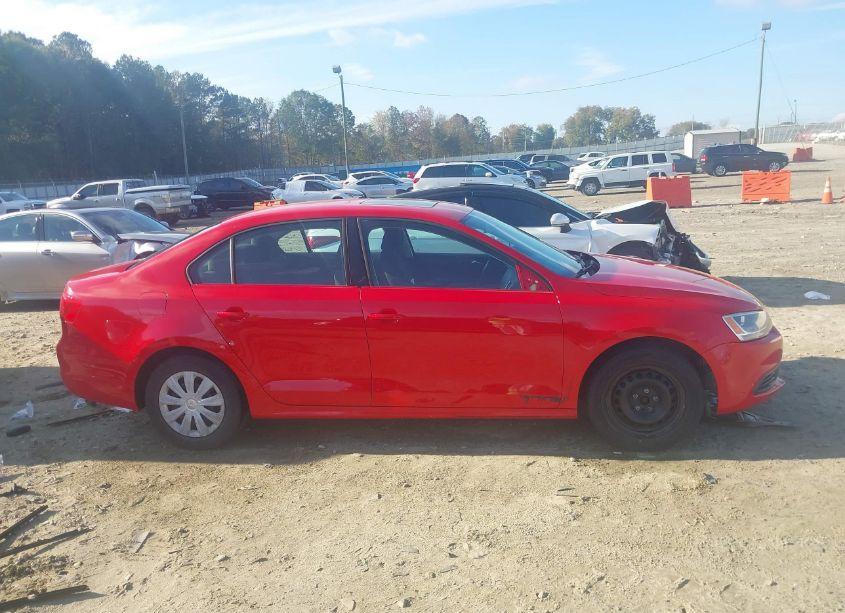 Photo 14 of 2013 Volkswagen Jetta 2.0L S (VIN 3VW2K7AJ1DM260684)