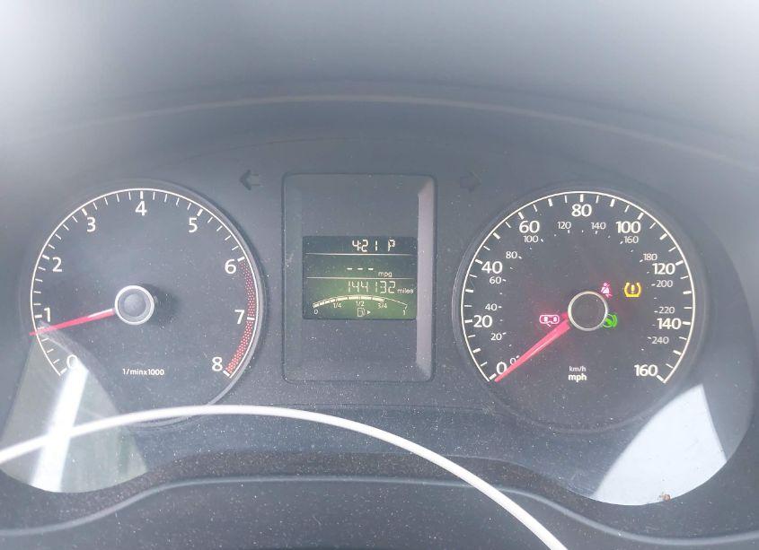 Photo 7 of 2013 Volkswagen Jetta 2.0L S (VIN 3VW2K7AJ1DM260684)