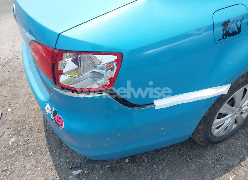 Photo 13 of 2013 Volkswagen Jetta 2.0L S (VIN 3VW2K7AJ1DM352989)