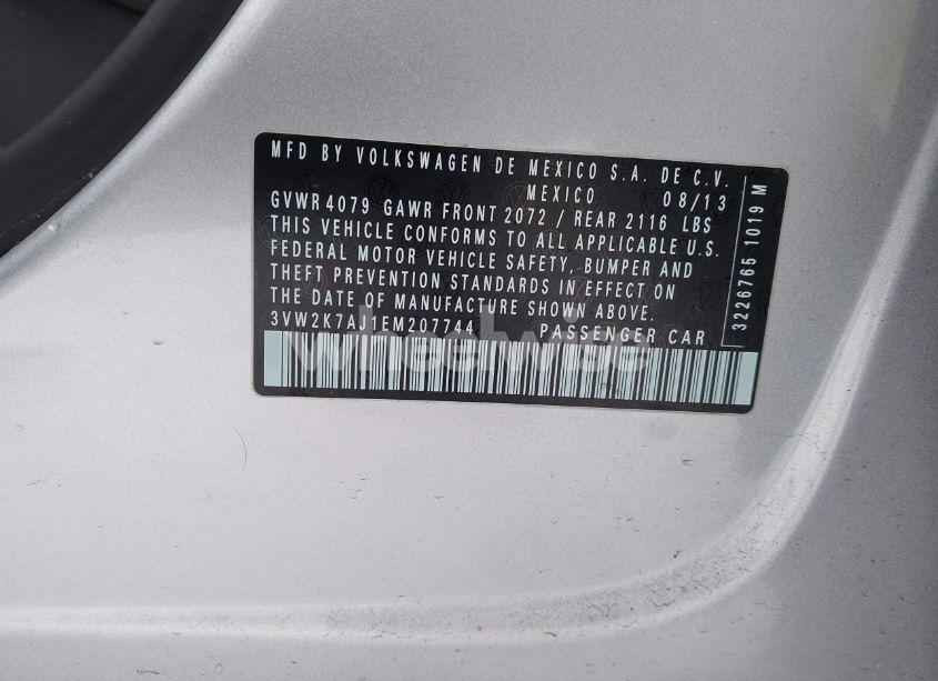 Photo 9 of 2014 Volkswagen Jetta 2.0L S (VIN 3VW2K7AJ1EM207744)