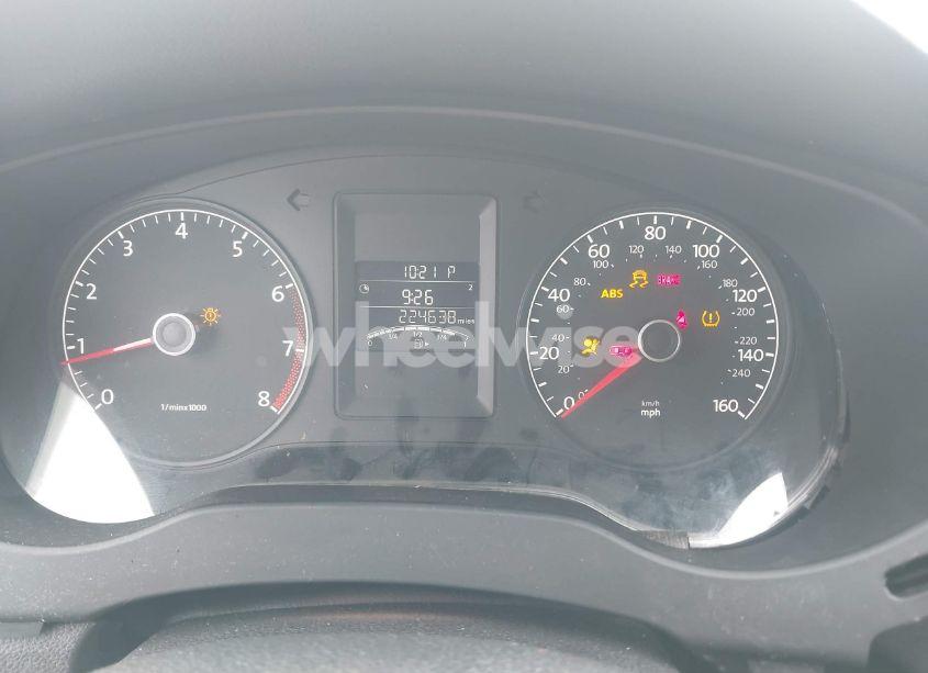 Photo 7 of 2014 Volkswagen Jetta 2.0L S (VIN 3VW2K7AJ1EM215195)