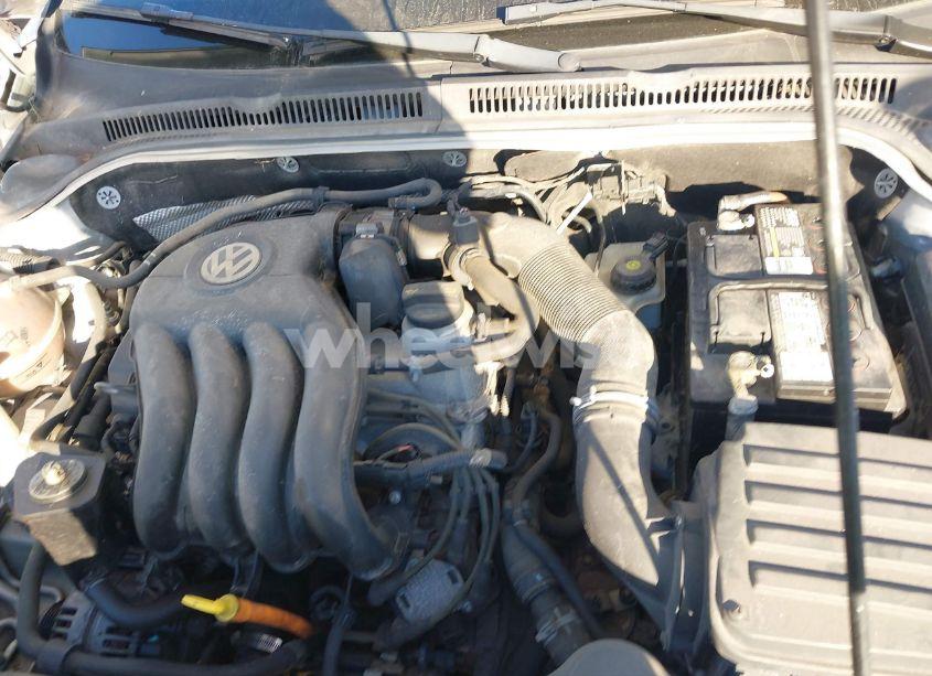 Photo 10 of 2014 Volkswagen Jetta 2.0L S (VIN 3VW2K7AJ1EM219053)