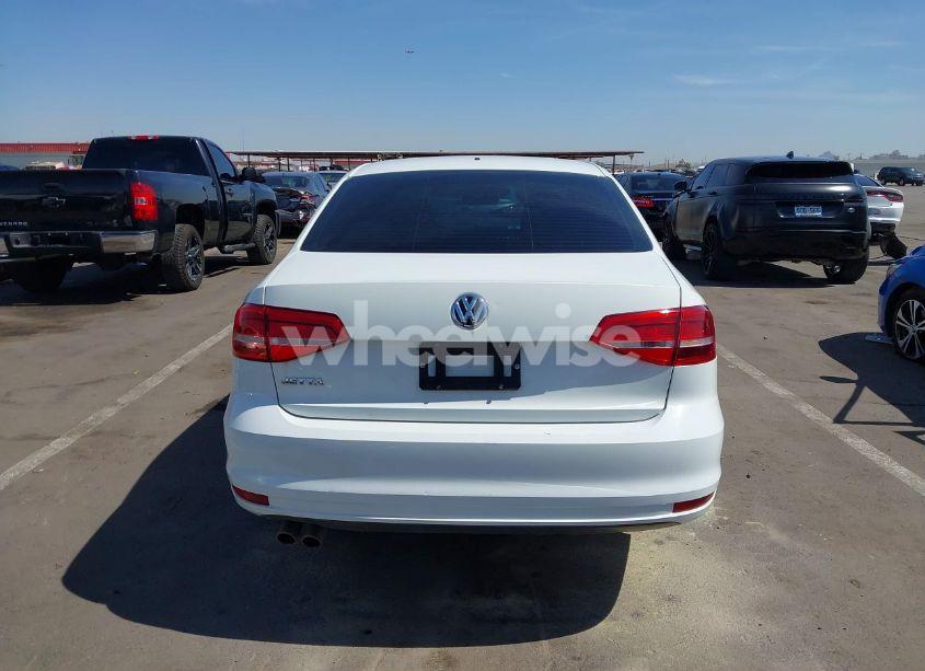 Photo 16 of 2015 Volkswagen Jetta 2.0L S (VIN 3VW2K7AJ1FM266410)