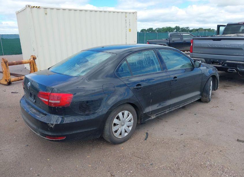 Photo 4 of 2015 Volkswagen Jetta 2.0L S (VIN 3VW2K7AJ1FM293509)