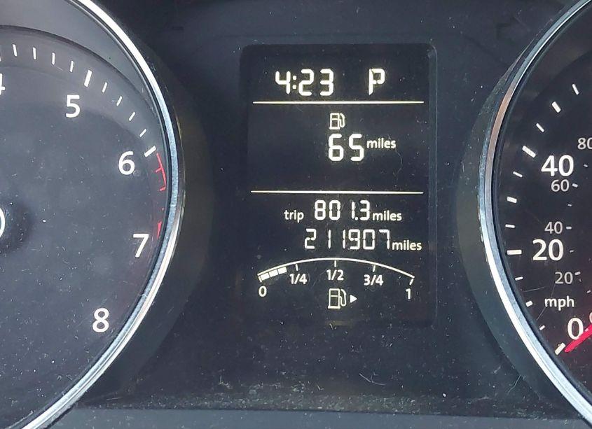 Photo 15 of 2015 Volkswagen Jetta 2.0L S (VIN 3VW2K7AJ1FM333409)