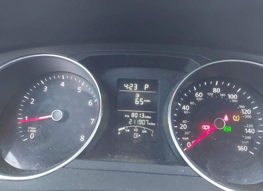 Photo 7 of 2015 Volkswagen Jetta 2.0L S (VIN 3VW2K7AJ1FM333409)