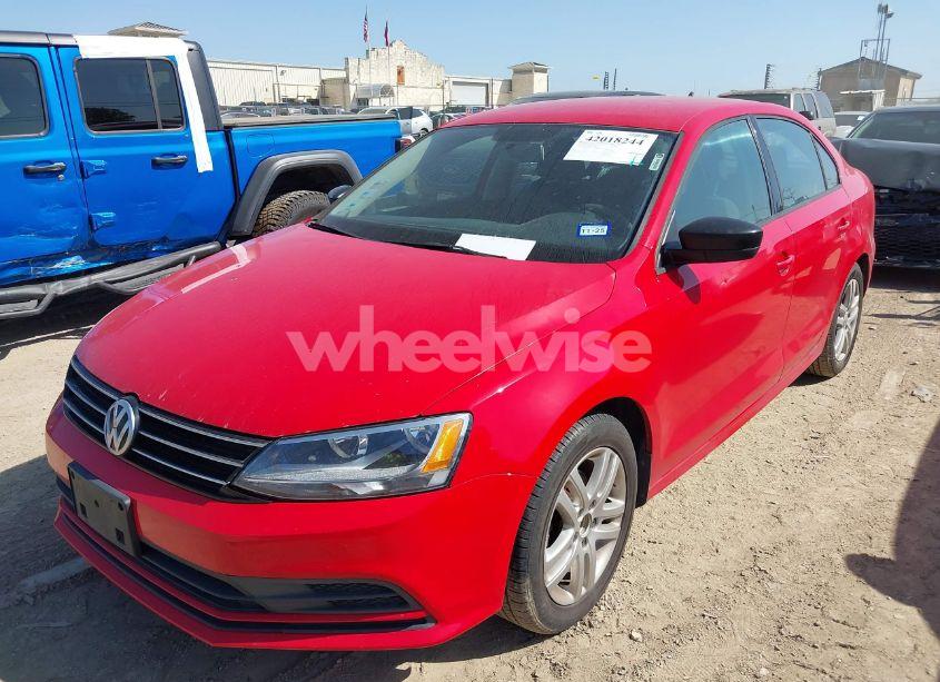 Photo 2 of 2015 Volkswagen Jetta 2.0L S (VIN 3VW2K7AJ1FM352638)